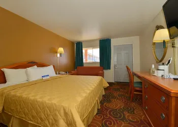 Americas Best Value Inn Santa Rosa, NM hotel thumbnail 5