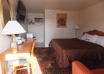 Americas Best Value Inn Santa Rosa, NM hotel thumbnail 8