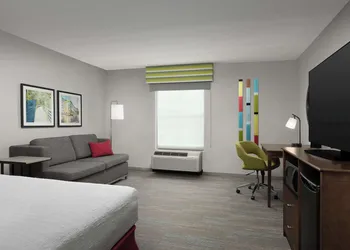 Hampton Inn & Suites Orlando-North/Altamonte Springs hotel thumbnail 7