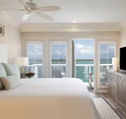 Pier House Resort & Spa hotel detail image 4
