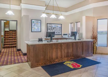 Super 8 by Wyndham Casper West by the River hotel thumbnail 3