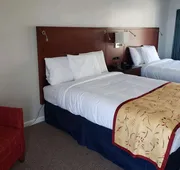 Days Inn & Suites by Wyndham St. Ignace Lakefront hotel detail image 4