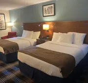 Days Inn & Suites by Wyndham St. Ignace Lakefront hotel detail image 7
