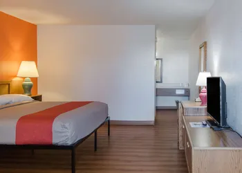 Motel 6 Madras, OR hotel thumbnail 5
