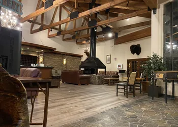 The Retreat on Charleston Peak hotel thumbnail 3