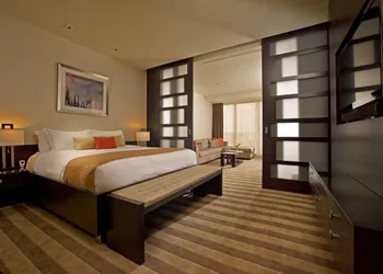EB Hotel Miami hotel thumbnail 8