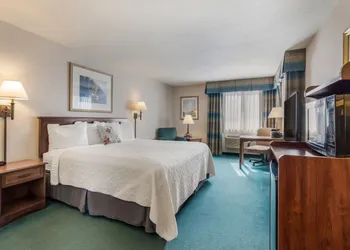 Baraga Lakeside Inn hotel thumbnail 5