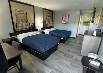 Acorn Motel hotel thumbnail 7
