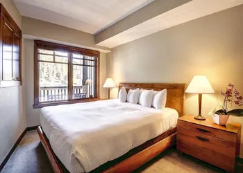 The Village at Palisades Tahoe hotel thumbnail 3