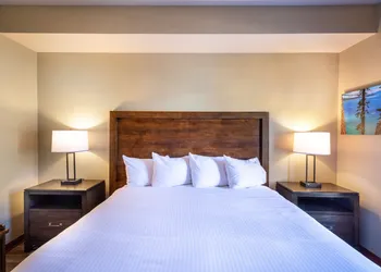The Village at Palisades Tahoe hotel thumbnail 4