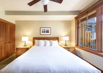 The Village at Palisades Tahoe hotel thumbnail 8
