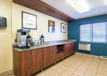 Motel 6 Saint Paul, MN - I-94 hotel thumbnail 4