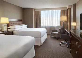 Sheraton Parkway Toronto North Hotel & Suites hotel thumbnail 6
