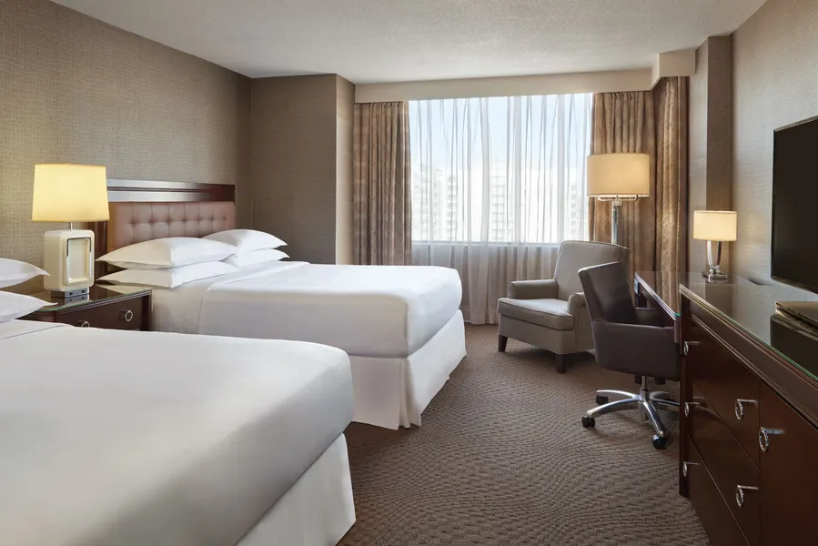 Sheraton Parkway Toronto North Hotel & Suites hotel detail image 6