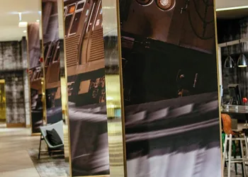 Renaissance Chicago Downtown Hotel hotel thumbnail 8