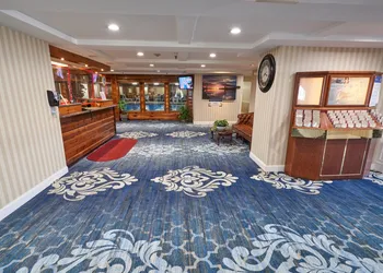 Ambassador Inn & Suites hotel thumbnail 5