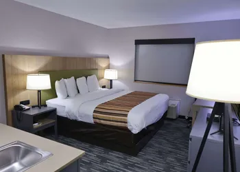 Country Inn & Suites by Radisson, Sparta, WI hotel thumbnail 6