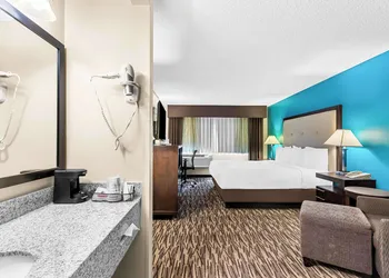 Best Western Baraboo Inn hotel thumbnail 4
