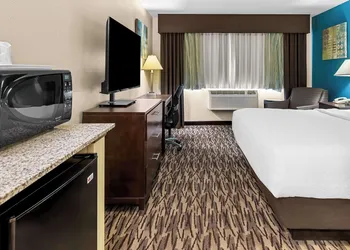 Best Western Baraboo Inn hotel thumbnail 7