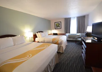 Quality Inn Alexis Rd hotel thumbnail 5