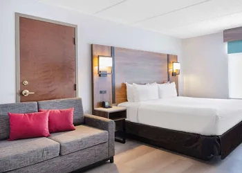 Wingate by Wyndham Duluth/Atlanta hotel thumbnail 7