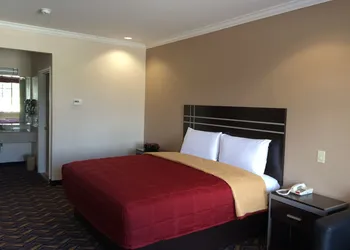 Palace Inn Kingwood hotel thumbnail 3