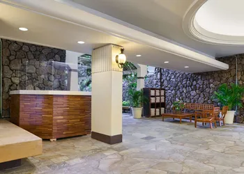 Aston Waikiki Beach Tower hotel thumbnail 2
