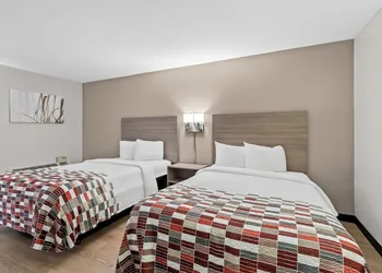 Red Roof Inn Cambridge, OH hotel thumbnail 5