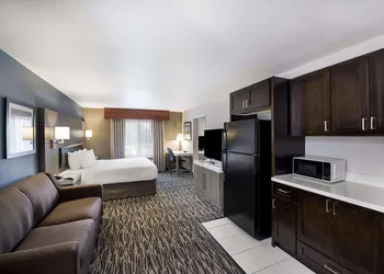 Best Western Plus Mountain View Auburn Inn hotel thumbnail 4