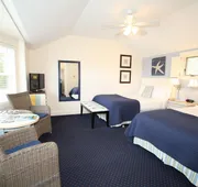 Glen Cove Inn & Suites hotel detail image 3