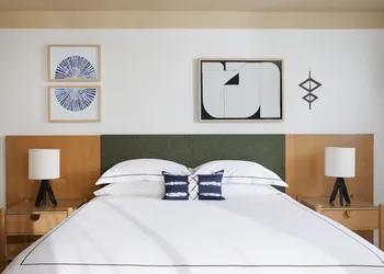 Kimpton Hotel Enso by IHG hotel thumbnail 4