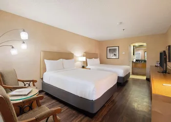 Best Western Plus Las Brisas Hotel hotel thumbnail 6