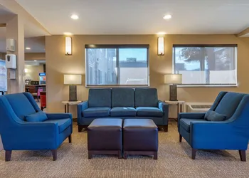 Comfort Inn Roseburg hotel thumbnail 6