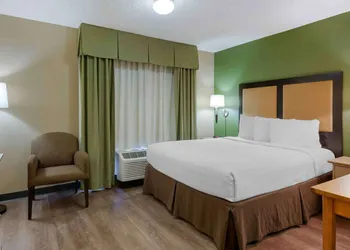Extended Stay America Suites Orlando Theme Parks Vineland Rd hotel thumbnail 4