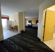 Days Inn & Suites by Wyndham Augusta Near Fort Eisenhower hotel detail image 4