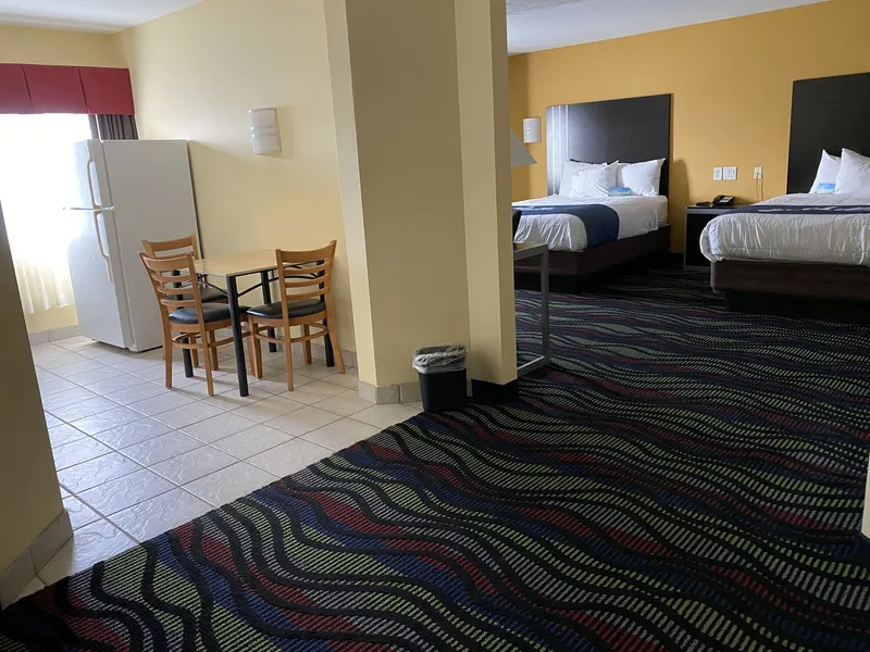 Days Inn & Suites by Wyndham Augusta Near Fort Eisenhower hotel detail image 6