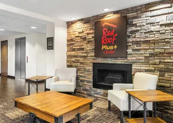 Red Roof Inn PLUS+ & Suites Malone hotel thumbnail 2