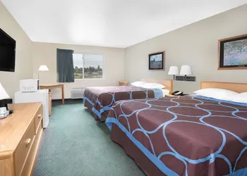 Northwoods Inn & Suites hotel thumbnail 6