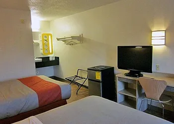 Motel 6 Albuquerque, NM - Northeast hotel thumbnail 8