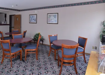 Americas Best Value Inn Wenona hotel thumbnail 5