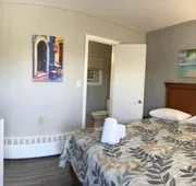 Wasaga Motel Inn hotel detail image 5