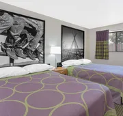 Super 8 by Wyndham Havre hotel detail image 7