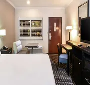 Travelodge by Wyndham Commerce Los Angeles Area hotel detail image 3