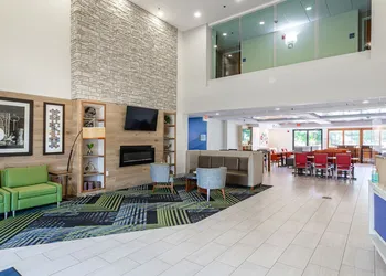 Holiday Inn Express & Suites Prospect Heights by IHG hotel thumbnail 4