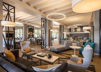 Crowne Plaza Phoenix - Chandler Golf Resort by IHG hotel thumbnail 3
