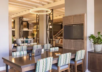 Crowne Plaza Phoenix - Chandler Golf Resort by IHG hotel thumbnail 6