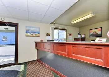 Love Hotels Staples by OYO at HWY 10 MN hotel thumbnail 4