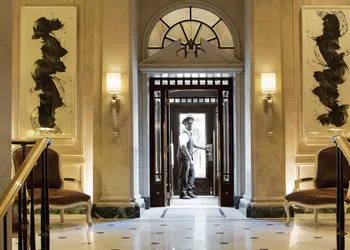 The Eliot Hotel hotel thumbnail 2