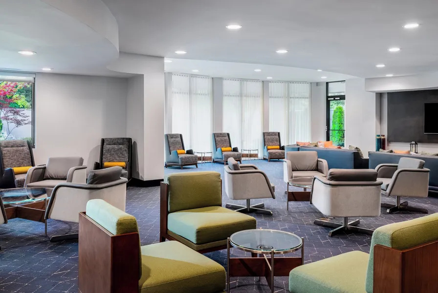 Courtyard by Marriott Providence Lincoln hotel detail image 2