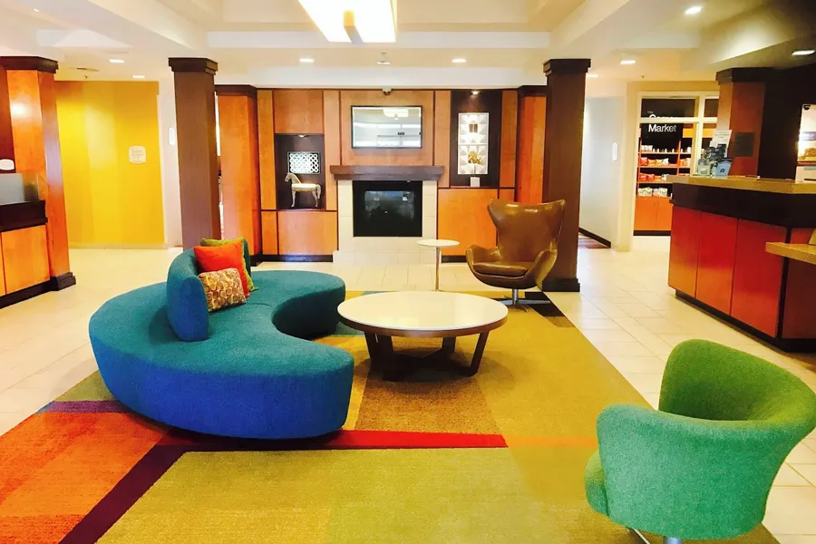 Fairfield Inn & Suites by Marriott Sacramento Airport Natomas hotel detail image 2